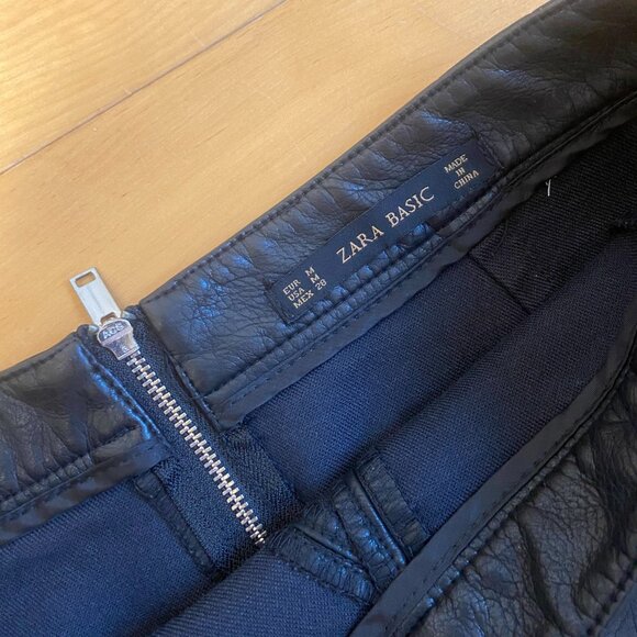 ZARA Basic Collection Faux Leather Miniskirt  size Medium - Picture 3 of 6